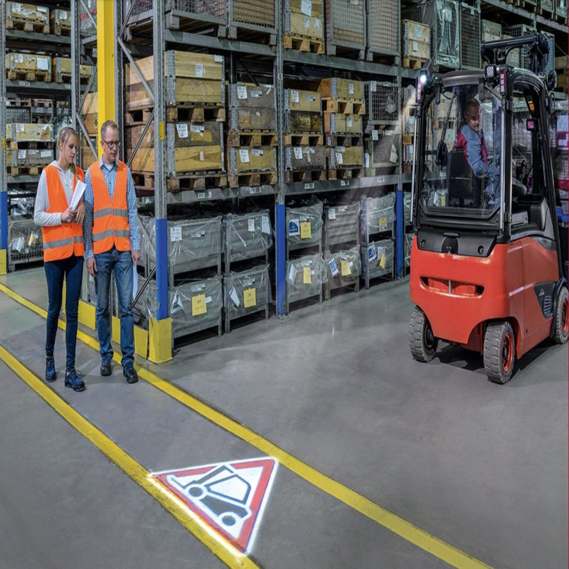 5 Thoughts on Forklift Safety for Warehouse